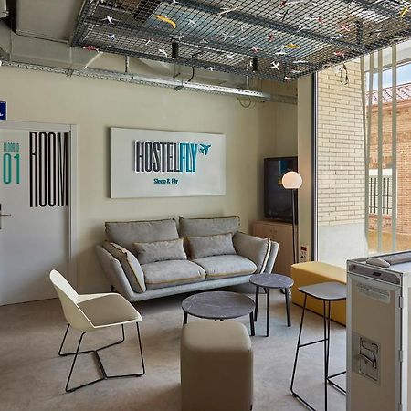 Hostelfly مدريد المظهر الخارجي الصورة